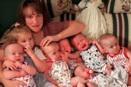 A mother gives birth to 7 Septuplets, who were abandoned by their father. Watch how they became after 20 years.