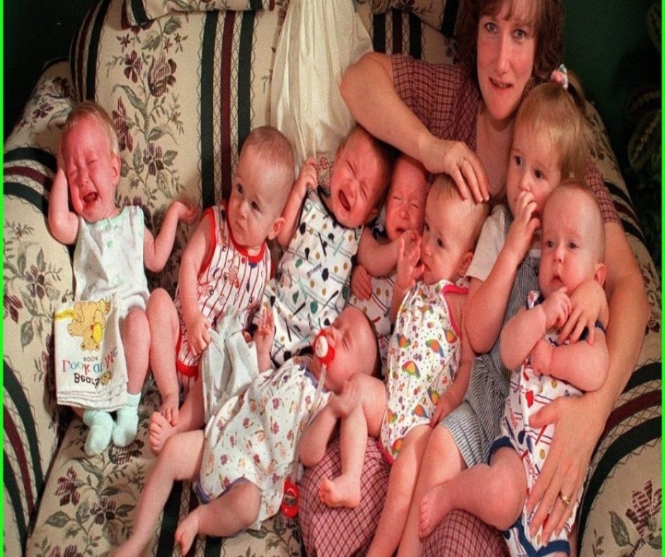 A Woman Just Gave Birth to Septuplets (Yes, 7 Babies) Naturally . Read what they became in 20 years